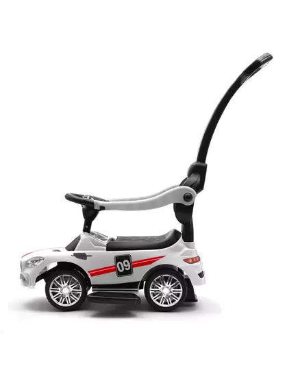 Sportieve witte racewagen met duwstang